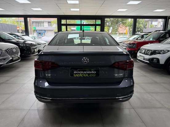VOLKSWAGEN-VIRTUS-1.0 200 TSI HIGHLINE AUTOMÁTICO VOLKSWAGEN-VIRTUS-2017
