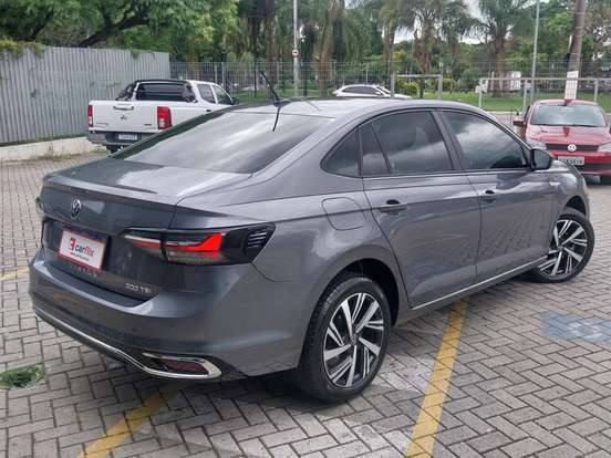 VOLKSWAGEN-VIRTUS-1.0 200 TSI HIGHLINE AUTOMÁTICO VOLKSWAGEN-VIRTUS-2024