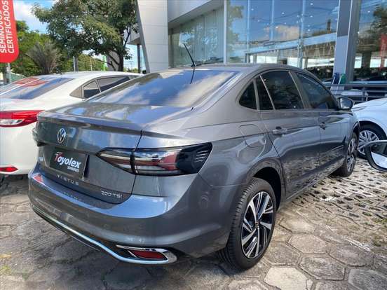 VOLKSWAGEN-VIRTUS-1.0 200 TSI HIGHLINE AUTOMÁTICO VOLKSWAGEN-VIRTUS-2025