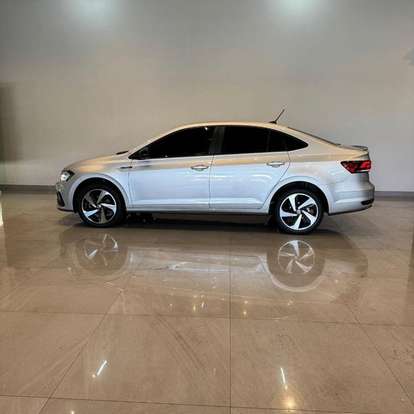 VOLKSWAGEN-VIRTUS-2020