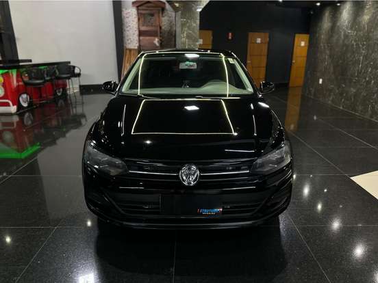 VOLKSWAGEN-VIRTUS-2018