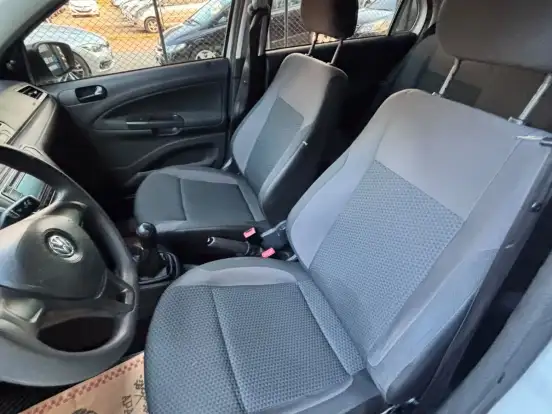 VOLKSWAGEN-VOYAGE-1.6 MSI TOTALFLEX 4P MANUAL VOLKSWAGEN-VOYAGE-2019