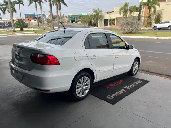 VOLKSWAGEN-VOYAGE-1.6 MSI TOTALFLEX 4P MANUAL VOLKSWAGEN-VOYAGE-2021