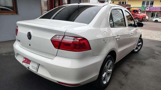 VOLKSWAGEN-VOYAGE-2022