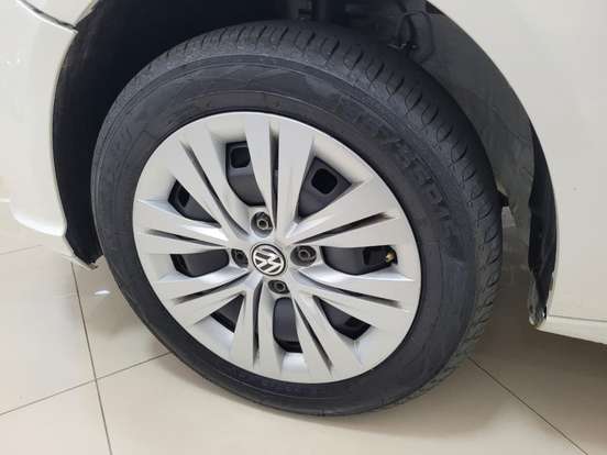VOLKSWAGEN-VOYAGE-1.0 12V MPI TOTALFLEX 4P MANUAL VOLKSWAGEN-VOYAGE-2022