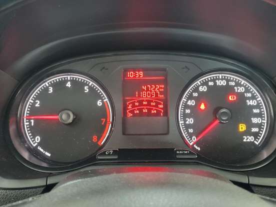 VOLKSWAGEN-VOYAGE-1.0 12V MPI TOTALFLEX 4P MANUAL VOLKSWAGEN-VOYAGE-2022