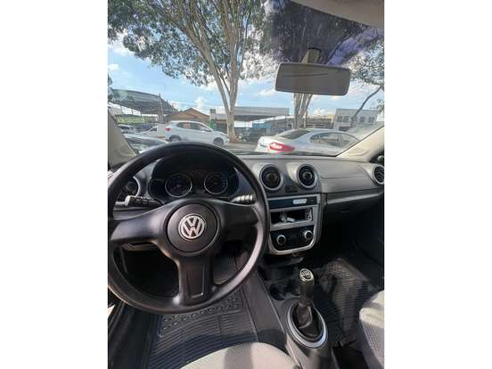 VOLKSWAGEN-VOYAGE-1.0 MI 8V FLEX 4P MANUAL VOLKSWAGEN-VOYAGE-2011