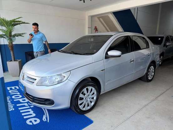 VOLKSWAGEN-VOYAGE-1.0 MI 8V FLEX 4P MANUAL VOLKSWAGEN-VOYAGE-2012