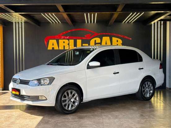 VOLKSWAGEN-VOYAGE-2014