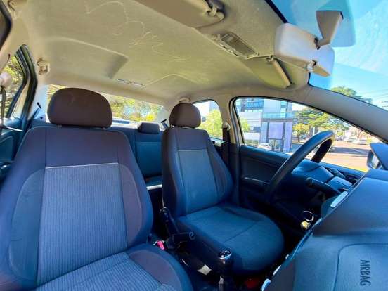 VOLKSWAGEN-VOYAGE-1.0 MI CITY 8V FLEX 4P MANUAL VOLKSWAGEN-VOYAGE-2013