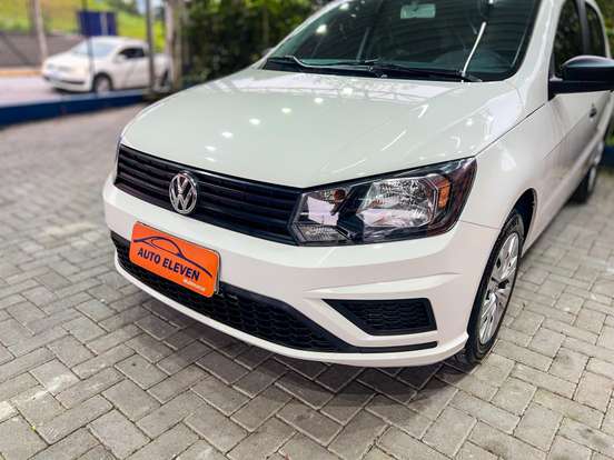 VOLKSWAGEN-VOYAGE-2019