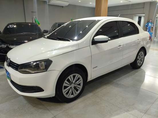 VOLKSWAGEN-VOYAGE-1.6 MI 8V FLEX 4P MANUAL VOLKSWAGEN-VOYAGE-2013