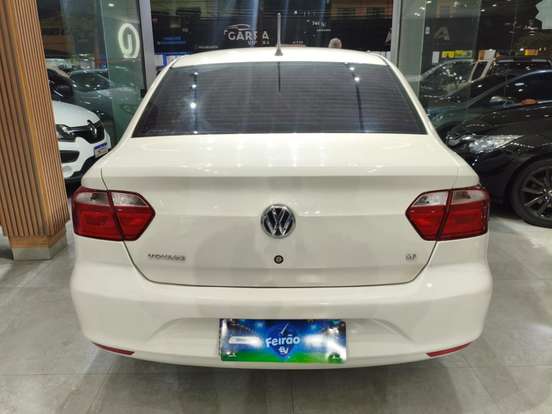 VOLKSWAGEN-VOYAGE-1.6 MI 8V FLEX 4P MANUAL VOLKSWAGEN-VOYAGE-2013