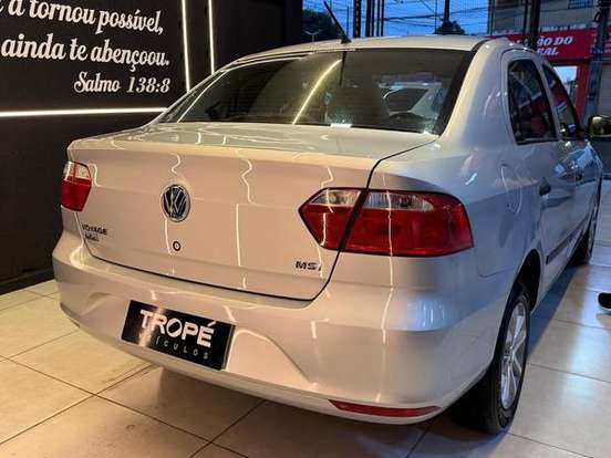 VOLKSWAGEN-VOYAGE-1.6 MI COMFORTLINE 8V FLEX 4P MANUAL VOLKSWAGEN-VOYAGE-2014