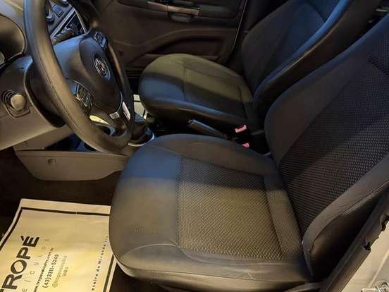 VOLKSWAGEN-VOYAGE-1.6 MI COMFORTLINE 8V FLEX 4P MANUAL VOLKSWAGEN-VOYAGE-2014