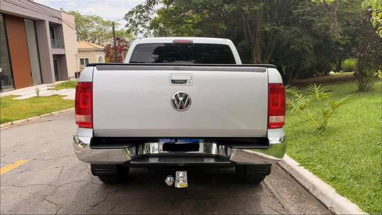 VOLKSWAGEN-AMAROK-2016
