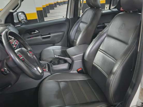 VOLKSWAGEN-AMAROK-2.0 TRENDLINE 4X4 CD 16V TURBO INTERCOOLER DIESEL 4P AUTOMÁTICO VOLKSWAGEN-AMAROK-2014