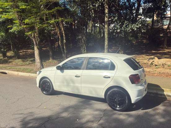 VOLKSWAGEN-GOL-2018