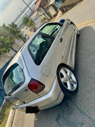 VOLKSWAGEN-GOL-1996