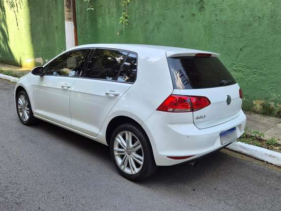 VOLKSWAGEN-GOLF-1.0 TSI COMFORTLINE 12V TOTAL FLEX 4P MANUAL VOLKSWAGEN-GOLF-2017