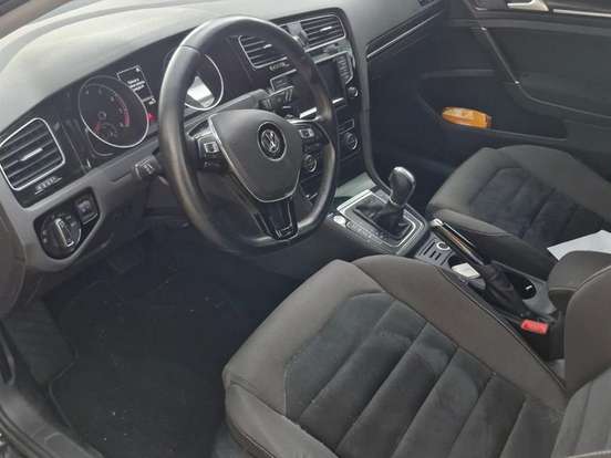 VOLKSWAGEN-GOLF-1.4 TSI HIGHLINE 16V GASOLINA 4P AUTOMÁTICO VOLKSWAGEN-GOLF-2015