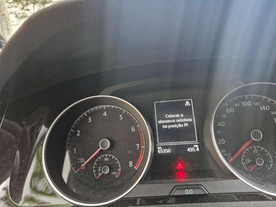 VOLKSWAGEN-GOLF-1.4 TSI HIGHLINE 16V GASOLINA 4P AUTOMÁTICO VOLKSWAGEN-GOLF-2015