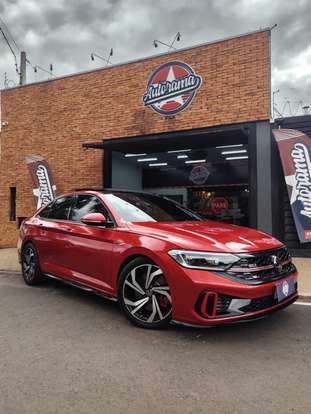 VOLKSWAGEN-JETTA-2023