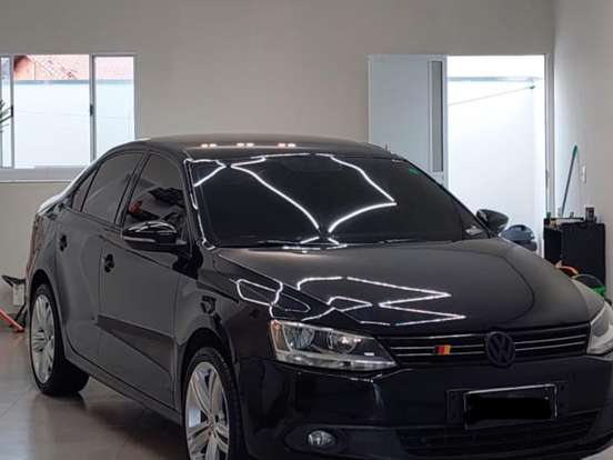 VOLKSWAGEN-JETTA-2.0 COMFORTLINE FLEX 4P TIPTRONIC VOLKSWAGEN-JETTA-2012