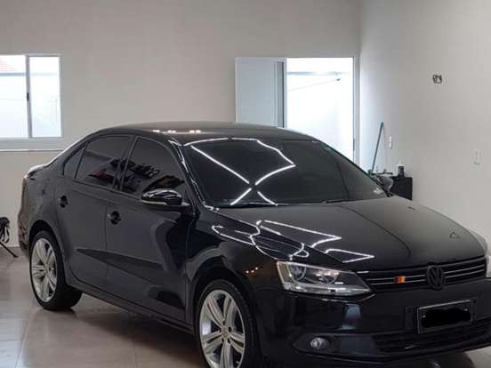 VOLKSWAGEN-JETTA-2.0 COMFORTLINE FLEX 4P TIPTRONIC VOLKSWAGEN-JETTA-2012