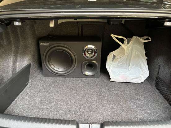 VOLKSWAGEN-JETTA-2.0 COMFORTLINE FLEX 4P TIPTRONIC VOLKSWAGEN-JETTA-2012