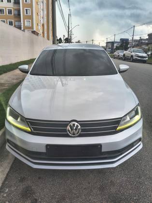 VOLKSWAGEN JETTA 2.0 TSI HIGHLINE 211CV GASOLINA 4P TIPTRONIC