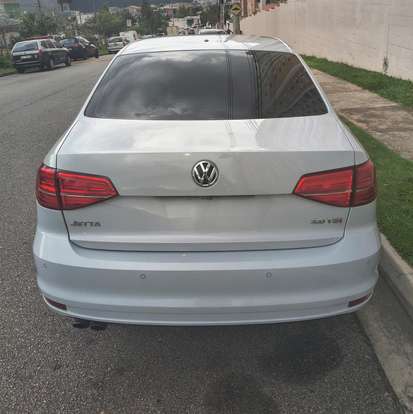 VOLKSWAGEN-JETTA-2.0 TSI HIGHLINE 211CV GASOLINA 4P TIPTRONIC VOLKSWAGEN-JETTA-2017