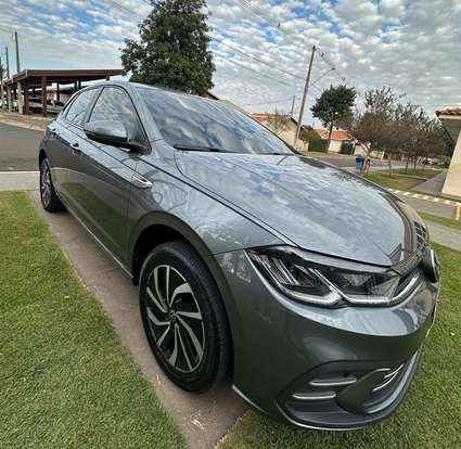 VOLKSWAGEN-POLO-2023