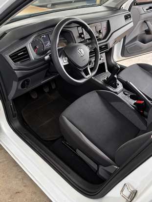 VOLKSWAGEN-POLO-2025