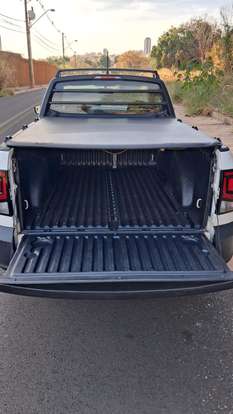 VOLKSWAGEN-SAVEIRO-2023
