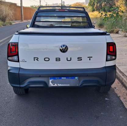 VOLKSWAGEN-SAVEIRO-2023