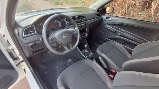 VOLKSWAGEN-SAVEIRO-2023