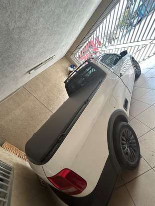 VOLKSWAGEN-SAVEIRO-2023