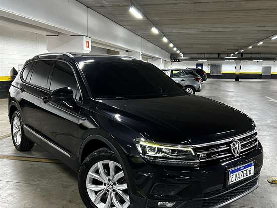 VOLKSWAGEN-TIGUAN-1.4 250 TSI TOTAL FLEX ALLSPACE COMFORTLINE TIPTRONIC VOLKSWAGEN-TIGUAN-2018