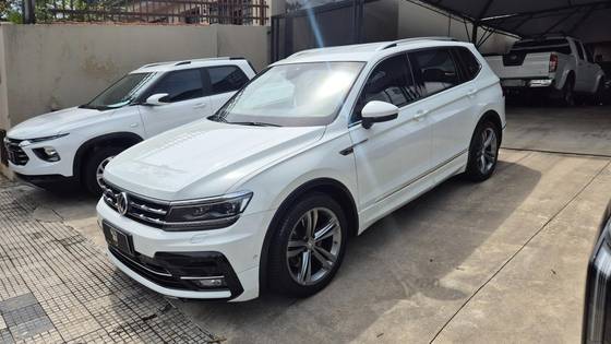 VOLKSWAGEN TIGUAN 2.0 350 TSI GASOLINA ALLSPACE R-LINE 4MOTION DSG