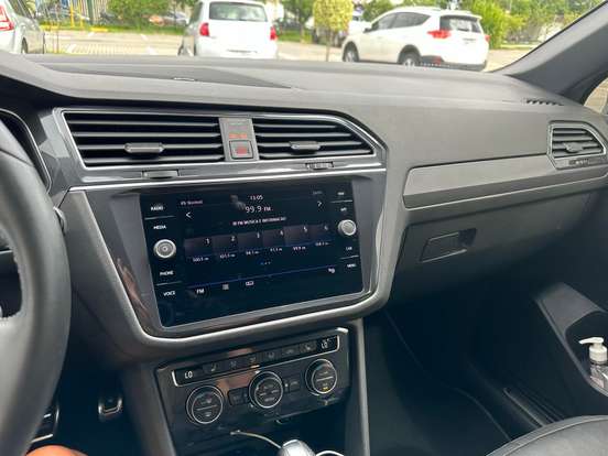 VOLKSWAGEN-TIGUAN-2019