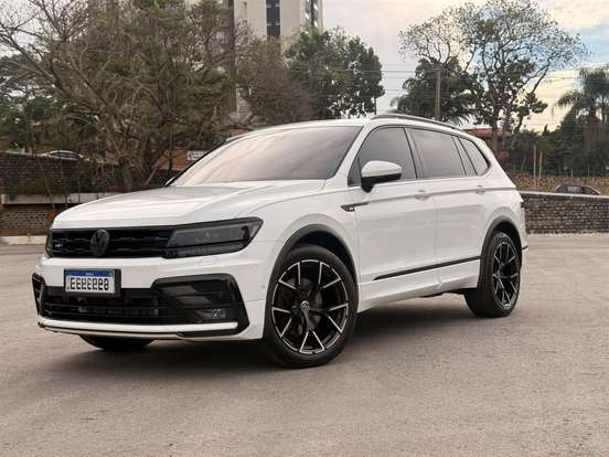VOLKSWAGEN-TIGUAN-2019
