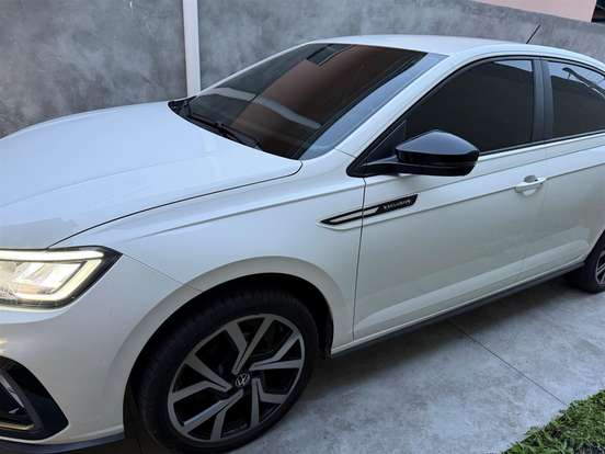 VOLKSWAGEN-VIRTUS-2023