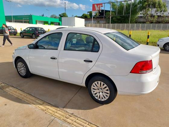 VOLKSWAGEN VOYAGE 1.0 MI 8V FLEX 4P MANUAL