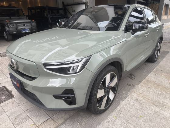 VOLVO C40 P8 RECHARGE TWIN ELECTRIC ULTIMATE AWD