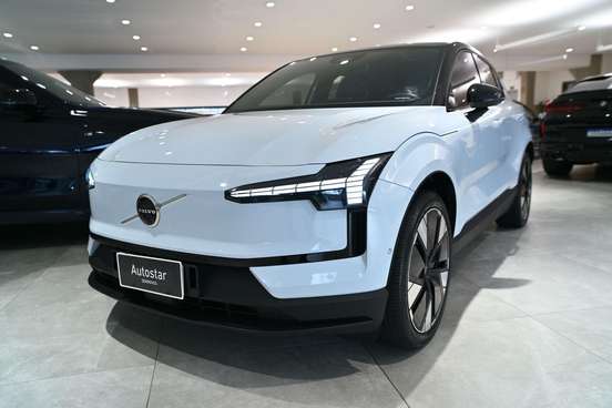 VOLVO-EX30-2024
