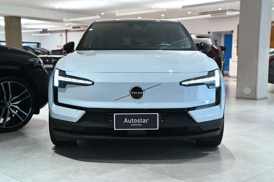 VOLVO-EX30-2024