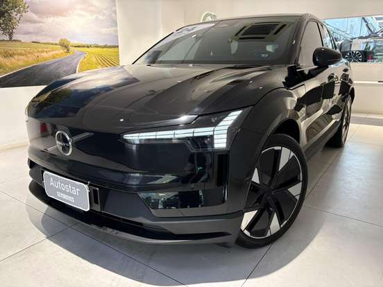 VOLVO-EX30-2024