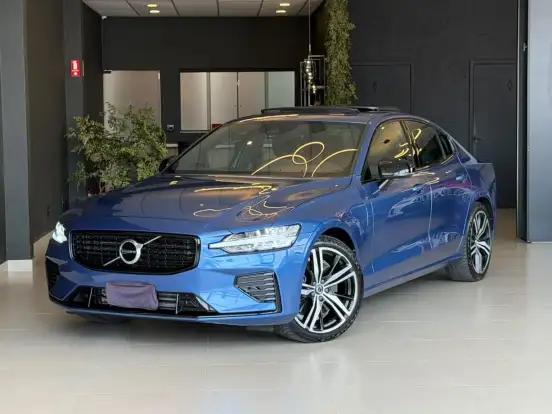 VOLVO-S60-2.0 T8 R-DESIGN HÍBRIDO 4P AUTOMÁTICO VOLVO-S60-2020