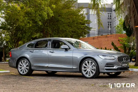 VOLVO-S90-2018